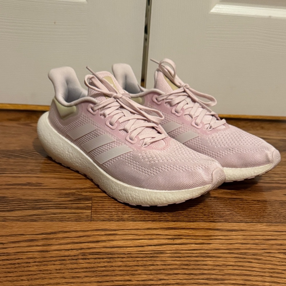 Adidas Women's Soft Pink Sneakers
